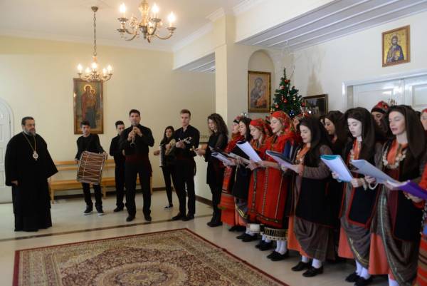 Χριστουγεννιάτικα κάλαντα στο μητροπολίτη Μεσσηνίας (βίντεο-φωτογραφίες)