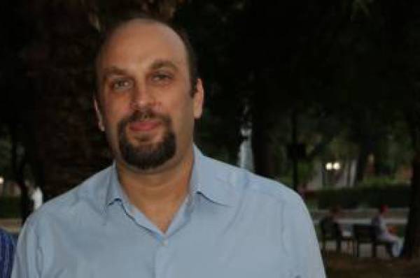 Οι προτεραιότητες του Δημήτρη Οικονομάκου για την Καλαμάτα - Ο υποψήφιος δήμαρχος απαντά σε ερωτήματα της "Ε"