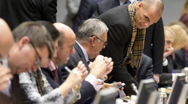 Βαρόμετρο Public Issue: 6 στους 10 βλέπουν θετικά τη διαπραγμάτευση