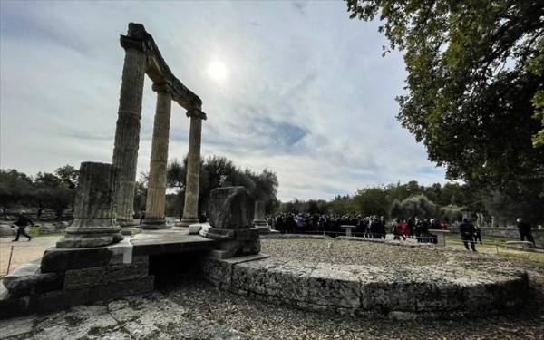 H Αρχαία Ολυμπία στην...Times Square της Νέας Υόρκης