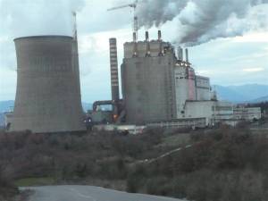 Κατάληψη στον πύργο ελέγχου της ΔΕΗ Μεγαλόπολης