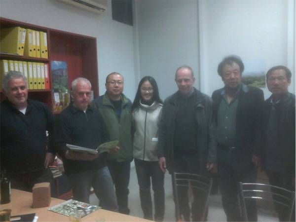 Κινέζοι επιχειρηματίες και πανεπιστημιακοί στις εγκαταστάσεις του "Νηλέα"