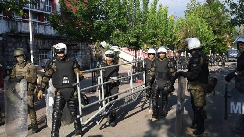 Το NATO ενισχύει την παρουσία του στο Κόσοβο με 600 Βρετανούς στρατιωτικούς
