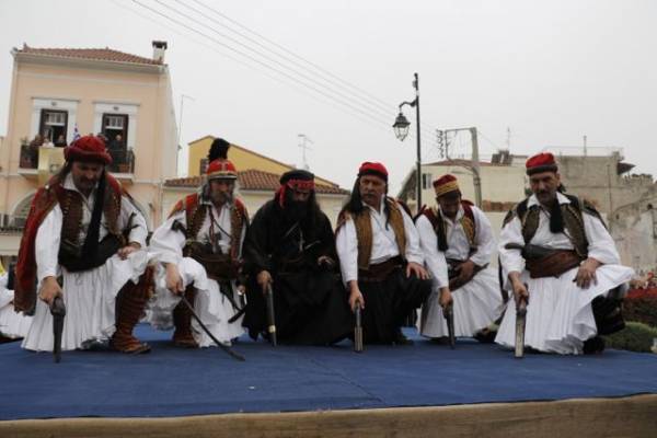 Η Καλαμάτα γιορτάζει την 196η επέτειο από την απελευθέρωσή της