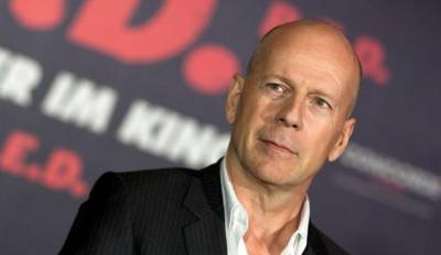 Μπρους Γουίλις: Οι πρώτες φωτογραφίες μετά τη διάγνωση με αφασία