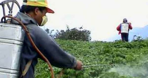 Δωρεάν προγράμματα από τον ΕΛΓΟ «Δήμητρα» για τη χρήση γεωργικών φαρμάκων