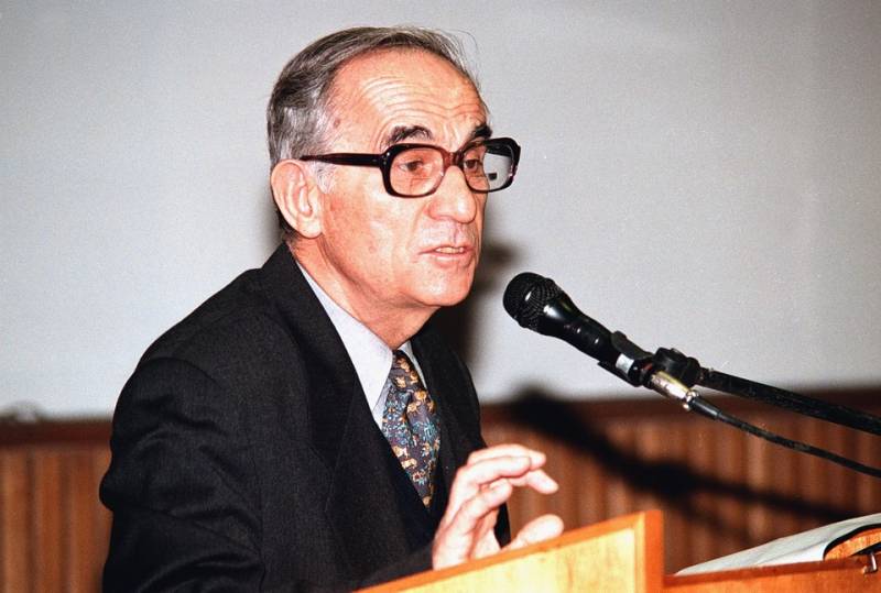 Απεβίωσε ο μεγάλος Έλληνας γιατρός Βασίλης Γολεμάτης