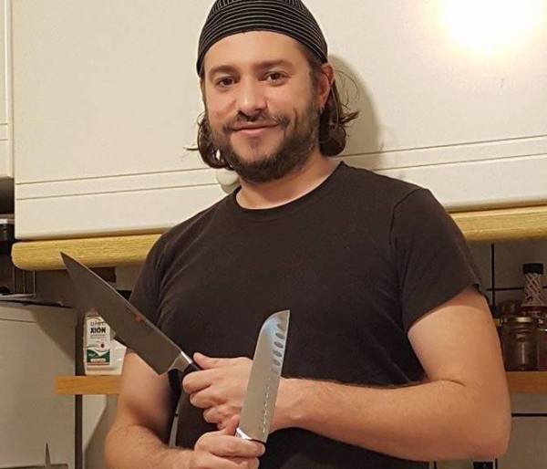 Hλεκτρονικό κατάστημα με ελληνικά προϊόντα από τον Καλαματιανό Κώστα Μιχαλόπουλο