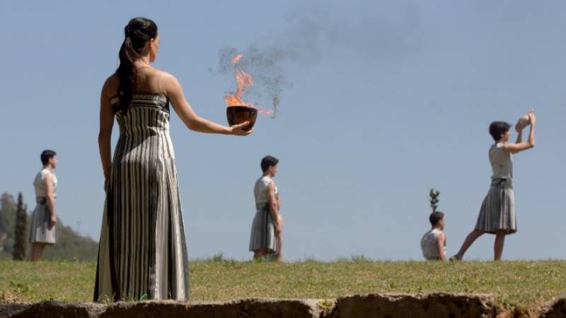 Η Ολυμπιακή Φλόγα ανάβει στην Αρχαία Ολυμπία
