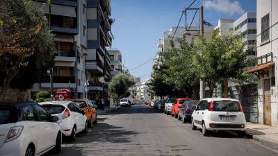 Εκτέλεση στα Πετράλωνα: Ταυτοποιήθηκε το θύμα - Είχε εμπλοκή στην επίθεση της πλατείας Βάθης (βίντεο)