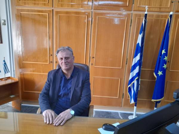 Ο νέος αντιπεριφερειάρχης Βασ. Καπέλιος στην «Ε»: «Οι θέσεις εργασίας θα κρατήσουν τους νέους»