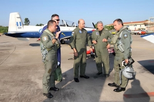 Επίσκεψη αρχηγού ΓΕΑ στην 120 ΠΕΑ - Ικανοποίηση Κλόκοζα για εκπαίδευση Ιταλών