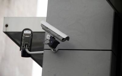 Κάμερες ασφαλείας σε καταυλισμούς και δρόμους