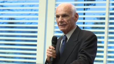 Πέθανε ο δρ Λάρι Ρόμπερτς, ένας από τους τέσσερις «πατέρες» του Ίντερνετ