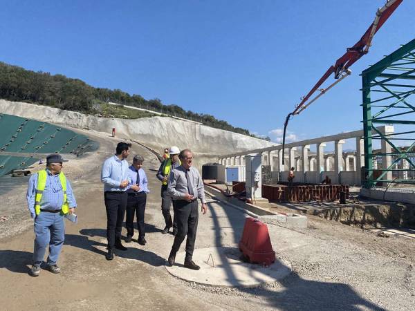 Μεσσηνία: Τέλη Απριλίου σκουπίδια στην Καλλιρρόη