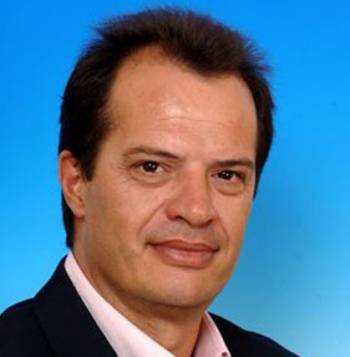 Υποψηφιότητα Δέδε για την Περιφέρεια με σύνθημα "Πάμε μπροστά"