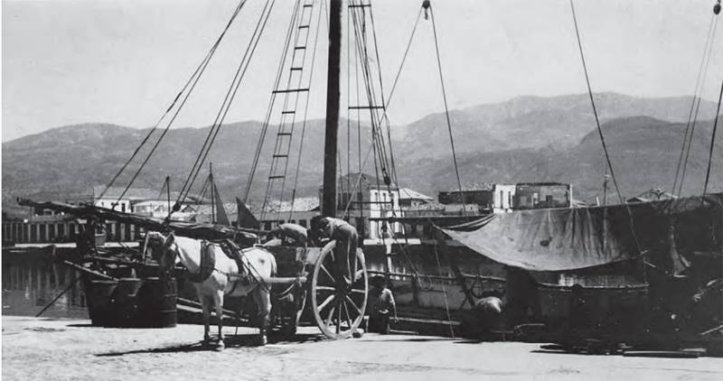 Το λιμάνι κατά τον Μεσοπόλεμο