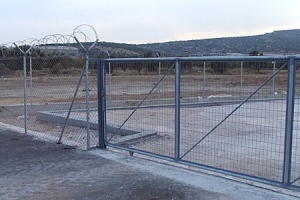 Εκλεψαν την… περίφραξη