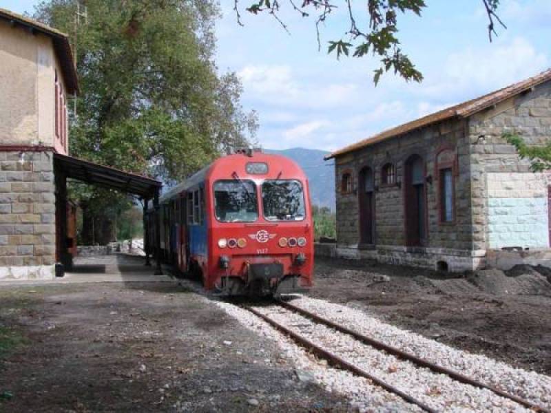 Τρένο Καλαμάτα - Μεσσήνη στο πανηγύρι