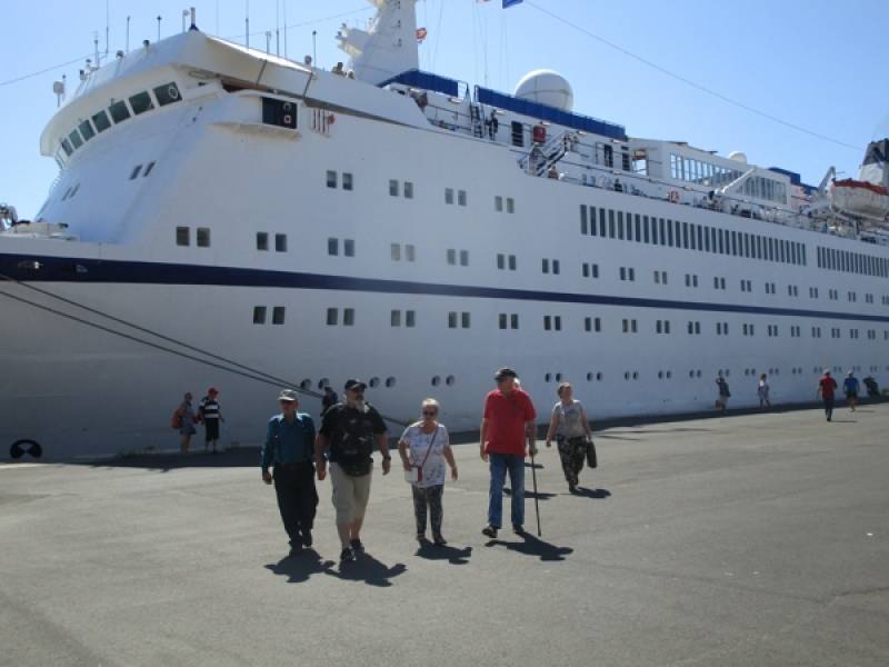 344 τουρίστες έφερε το "Berlin" στην Καλαμάτα