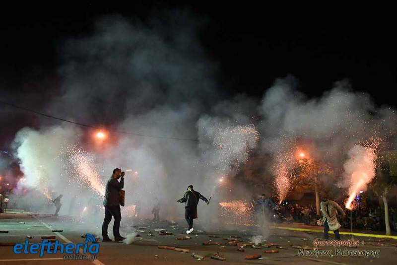 Το πάρκινγκ του Νέδοντα κατάλληλος χώρος για τον σαϊτοπόλεμο;