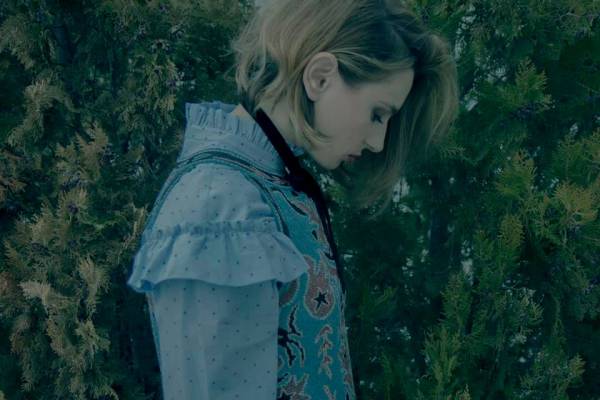 «πάντα υπάρχει ρίσκο όταν διασκευάζεις κάτι πολύ γνωστό... ...αλλά δεν είμαι άνθρωπος που φοβάται το ρίσκο γενικότερα»