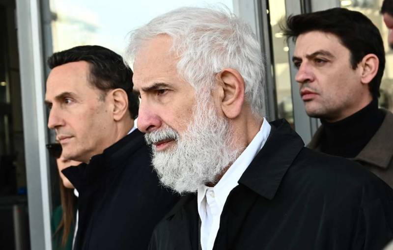 Δίκη Φιλιππίδη: Ξέσπασε σε κλάματα η καταγγέλλουσα