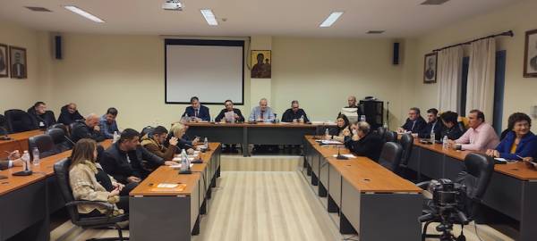 Βολές κατά Σαμαρά για δικαστικό χάρτη - Ετοιμάζονται δυναμικές κινητοποιήσεις στην Τριφυλία