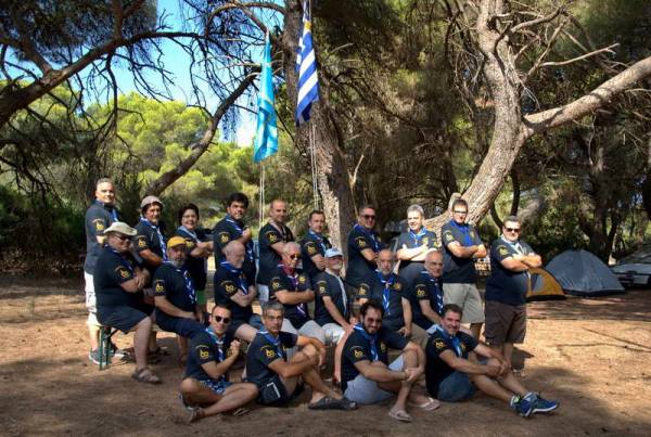 Πρόσκοποι από την Πάτρα στο δάσος της Ελαίας