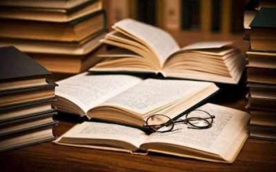 Σεξιστικός και ρατσιστικός λόγος σε προκήρυξη του Δήμου Καλαμάτας, της “ΦΑΡΙΣ” και του Συνδέσμου Φιλολόγων Μεσσηνίας