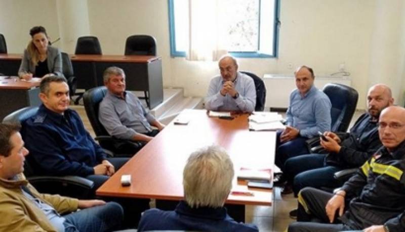 Εξι ακόμα υποψηφίους ανακοίνωσε ο Κατσίβελας