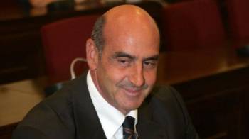 Ο Βουλγαράκης σχολιάζει το ένταλμα σύλληψης για τις υποκλοπές