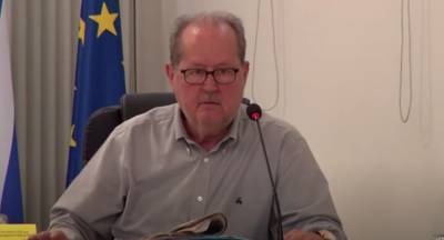Νίκας κατά συμβούλων του για την απουσία από το Περιφερειακό Συμβούλιο