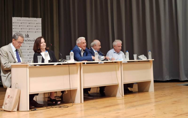 Παρουσιάζεται στην Καλαμάτα το βιβλίο του Θαν. Διαμαντόπουλου για την "Δίκη των 6"