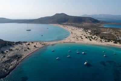 Δήμαρχος Ελαφονήσου: "Αυθαίρετο πως κάηκε το 25% του νησιού"