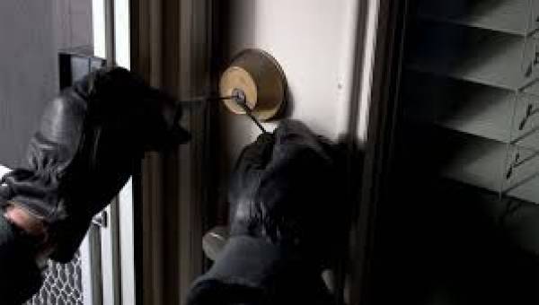 Βρέθηκαν οι διαρρήκτες σπιτιών και καταστημάτων στη Μεσσήνη