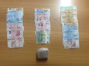 60χρονος τσιγγάνος συνελήφθη για εμπόριο ηρωίνης