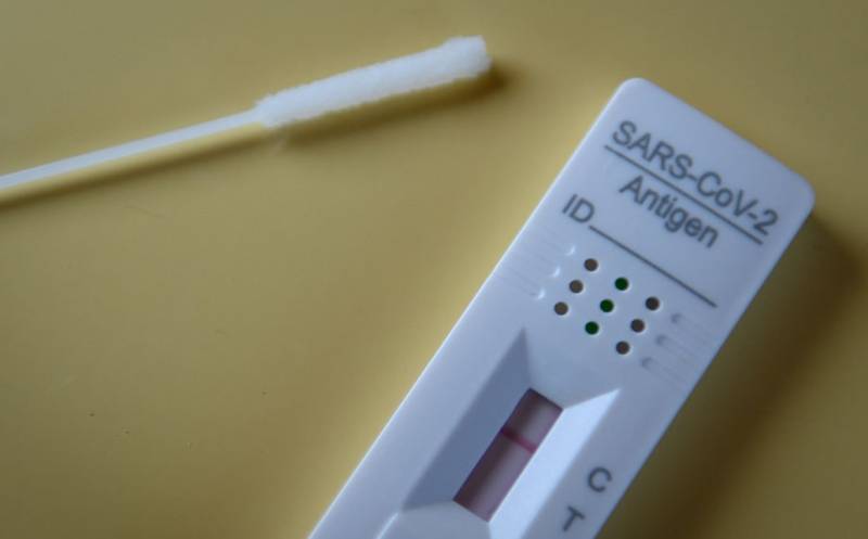 Κατακόρυφη αύξηση σε rapid και self test στην Καλαμάτα - Μεγάλες ελλείψεις σε παιδικά φάρμακα