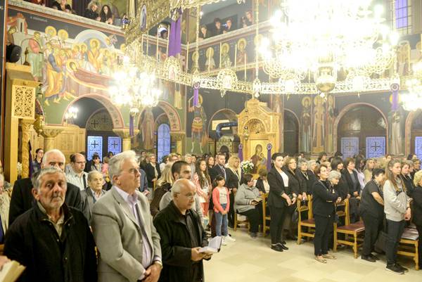 Το τροπάριο της Κασσιανής στο ναό της Αγίας Τριάδας