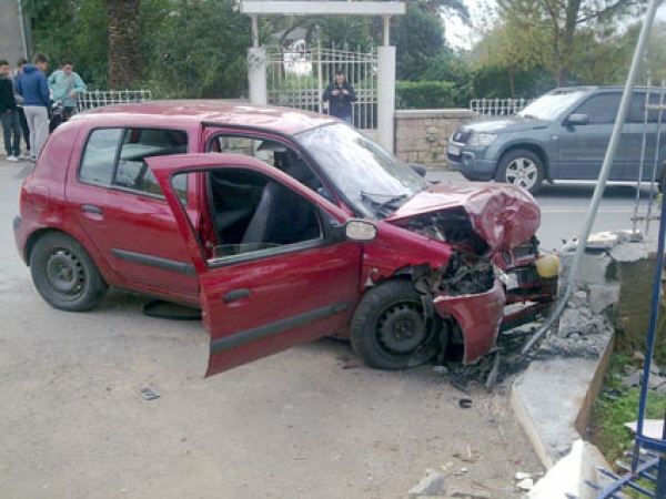 Τελευταία βόλτα για σπουδάστρια κομμωτικής, και άλλα 4 τραυματισμένα κορίτσια σε τροχαίο στο Αλμυρό