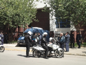 Αποκαλυπτικοί μαγνητοφωνημένοι διάλογοι για εκβιασμούς και προστασία στη δίκη των κατηγορούμενων για τη διπλή δολοφονία