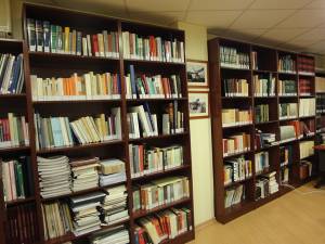 Ανοιχτή δανειστική βιβλιοθήκη από το Μανιατάκειο Ιδρυμα