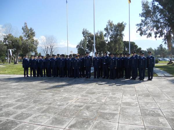Ολοκλήρωση πτητικής εκπαίδευσης στην 120 ΠΕΑ παρουσία του Αρχηγού ΓΕΑ (φωτογραφίες)