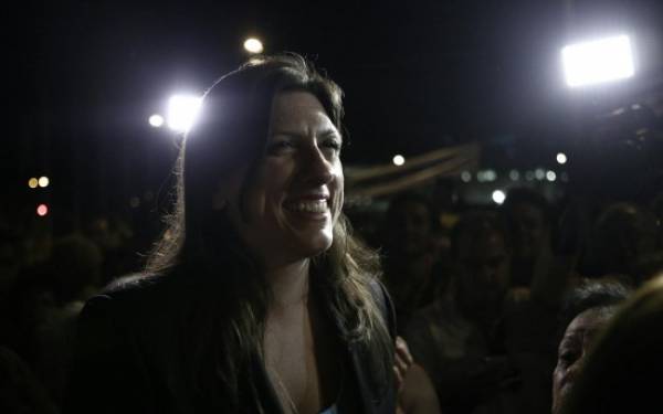 Κωνσταντοπούλου: Οι μνημονιακοί εκβιασμοί και η ασφυξία των θεσμών είναι βία κατά του Συντάγματος