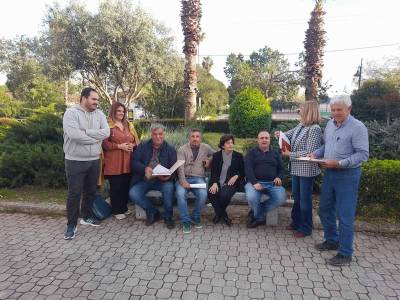 Μεσσήνη: Κοντέινερ στο πάρκινγκ αντί για γραφείο ζητεί η αντιπολίτευση!