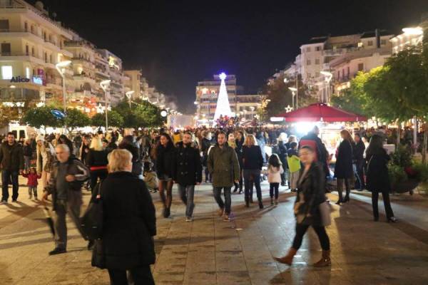 Χριστουγεννιάτικος στολισμός στην Καλαμάτα από τις 20 Νοεμβρίου