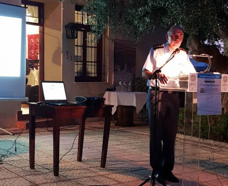 Ομιλία Πούπουζα στη Μάδαινα: "Ολοι εμείς είμαστε η Αστυνομία"