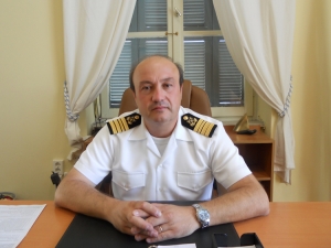 Ανέλαβε χθες καθήκοντα ο λιμενάρχης Κ. Λαμπρόπουλος