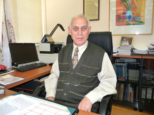 Ανδρέας Κανάκης πρόεδρος ΤΕΙ Καλαμάτας: &quot;Αλλαγές σε ΑΕΙ - ΤΕΙ μακριά από τοπικά μικροσυμφέροντα&quot;