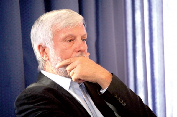 "Ανεξάρτητο κρατίδιο" η Πελοπόννησος του Τατούλη